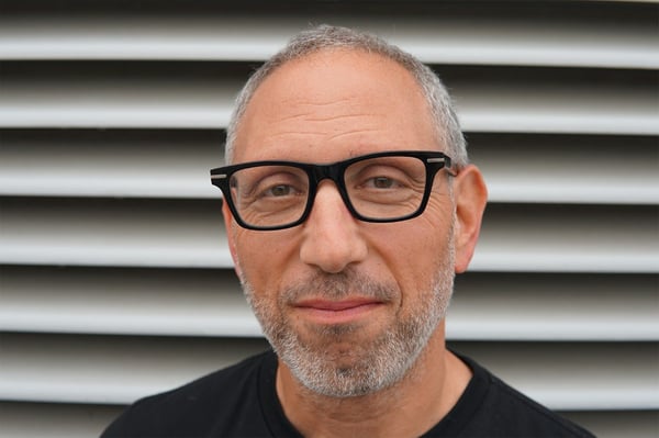 Portrait photo of Mitchell Feldman